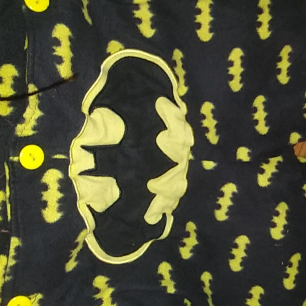 Batman Onsie - Picture 2 of 3
